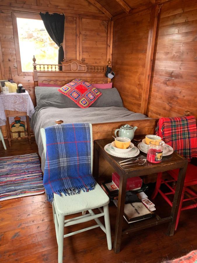 Eco Crofters Wagon By The Beach Oldshoremore Экстерьер фото