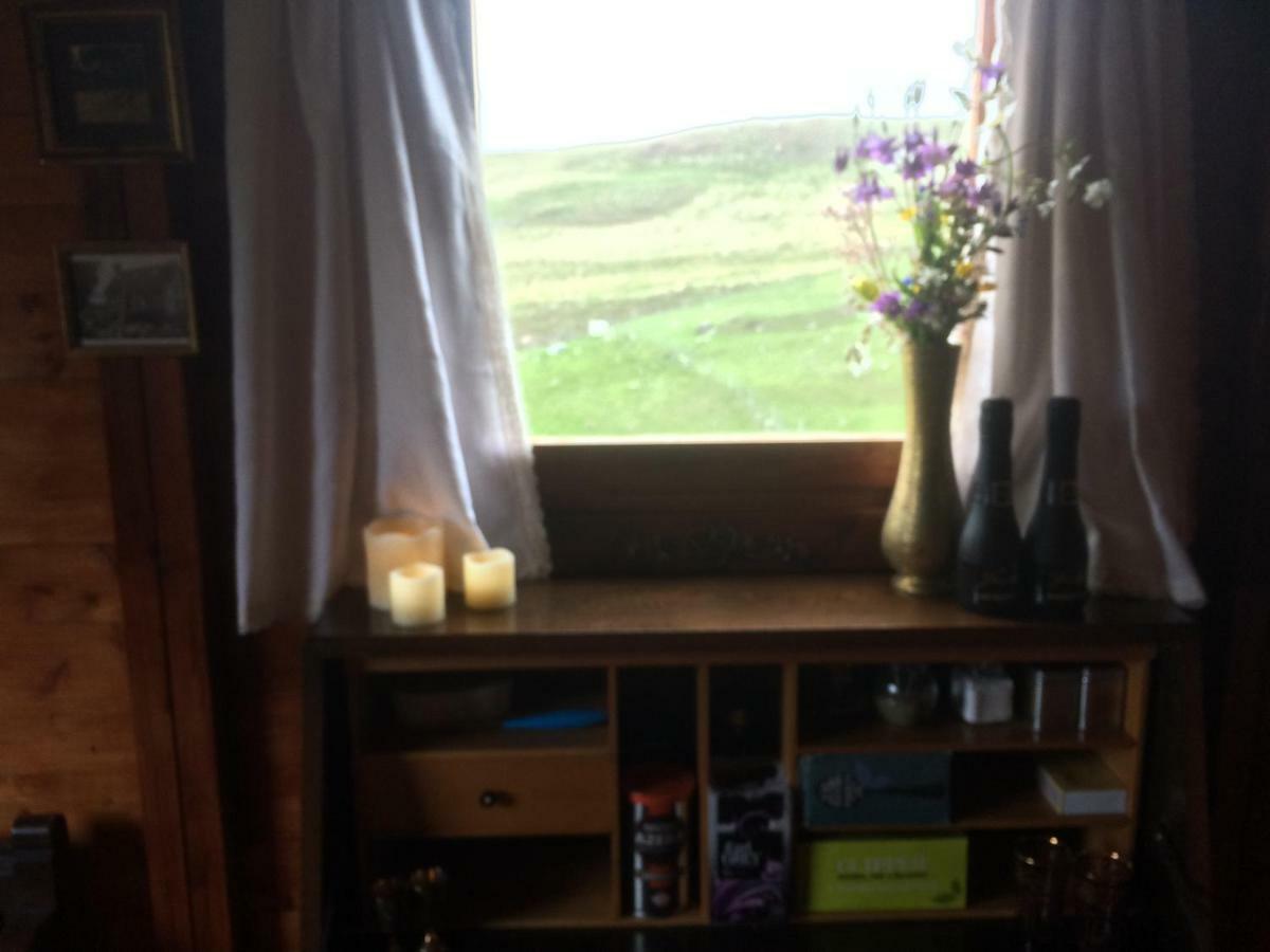 Eco Crofters Wagon By The Beach Oldshoremore Экстерьер фото